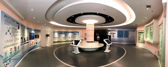 说明: E:\william威廉中文官网\2018.9.26宣传册照片\必选照片宣传册\科普馆.jpg